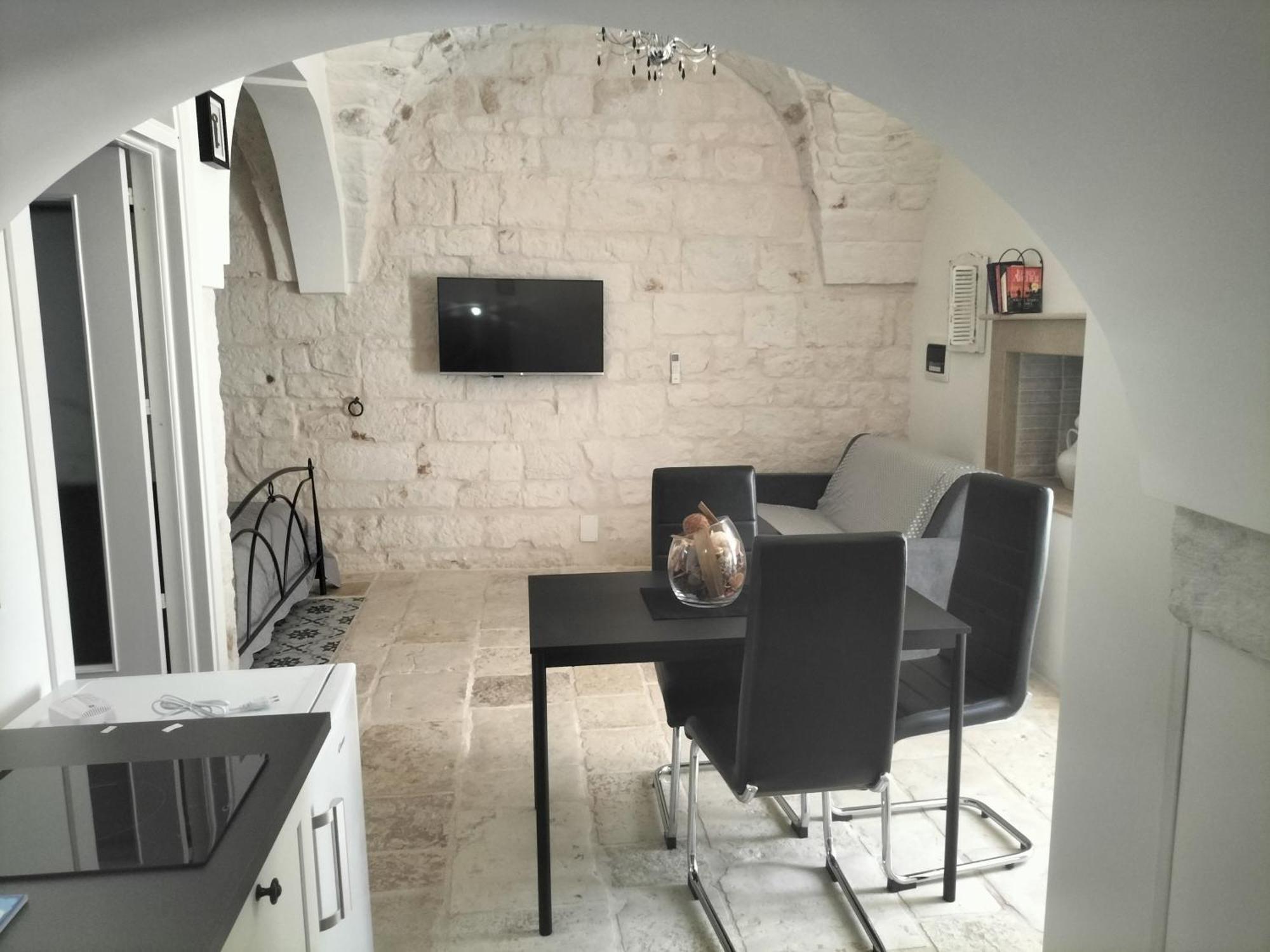 Le Tre Alcove Hotel Ceglie Messapica Exterior photo