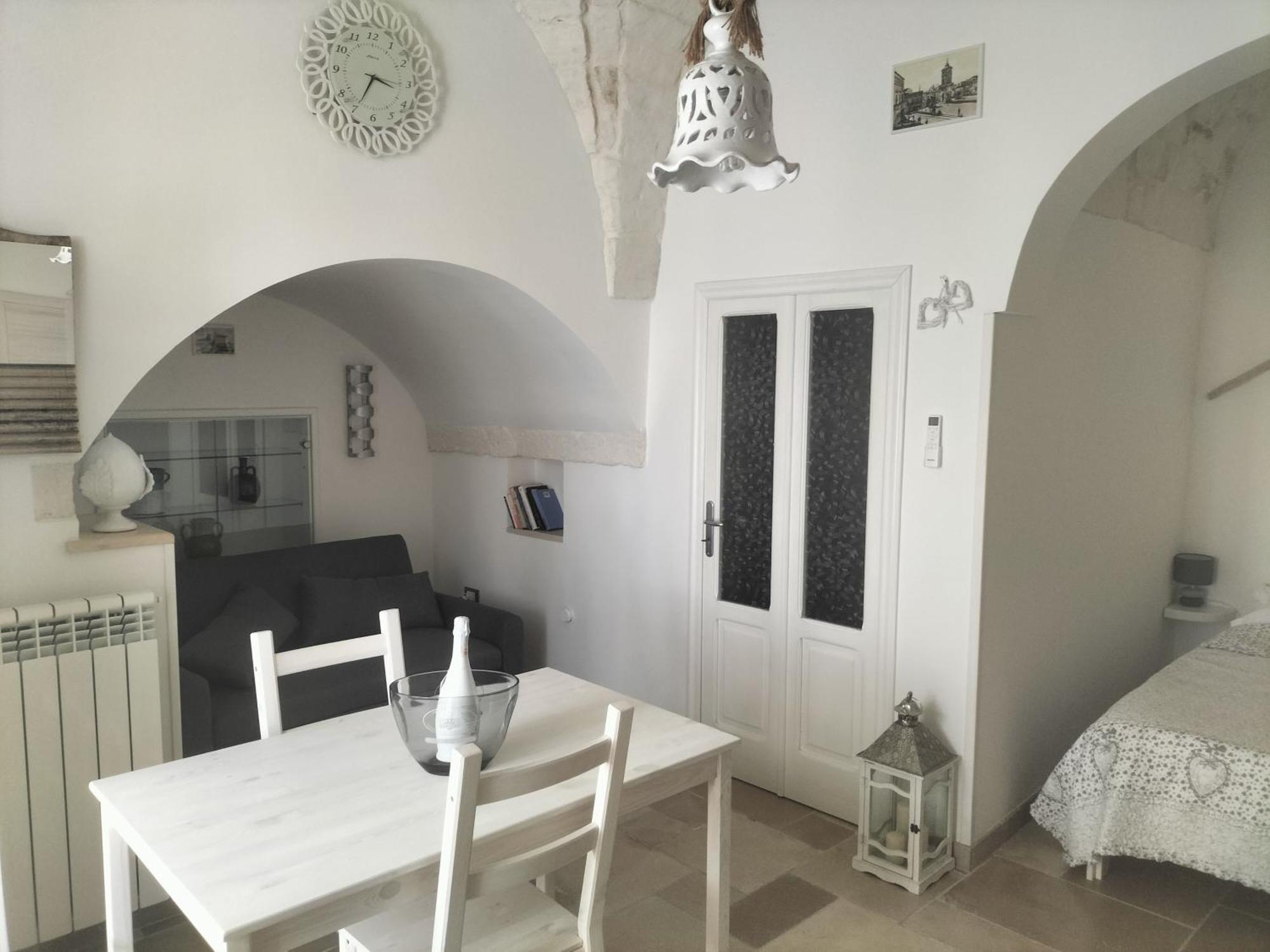 Le Tre Alcove Hotel Ceglie Messapica Exterior photo